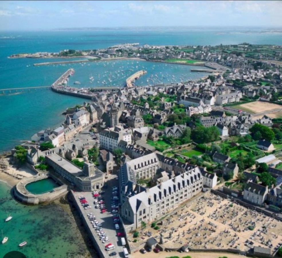 Ty Ma Gourdadou Saint-Pol-de-Léon Exterior foto